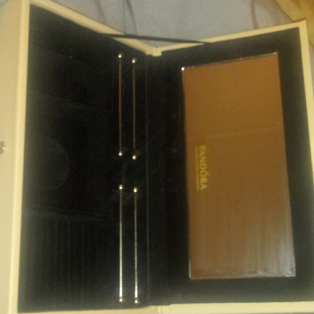 Pandora jewelry box